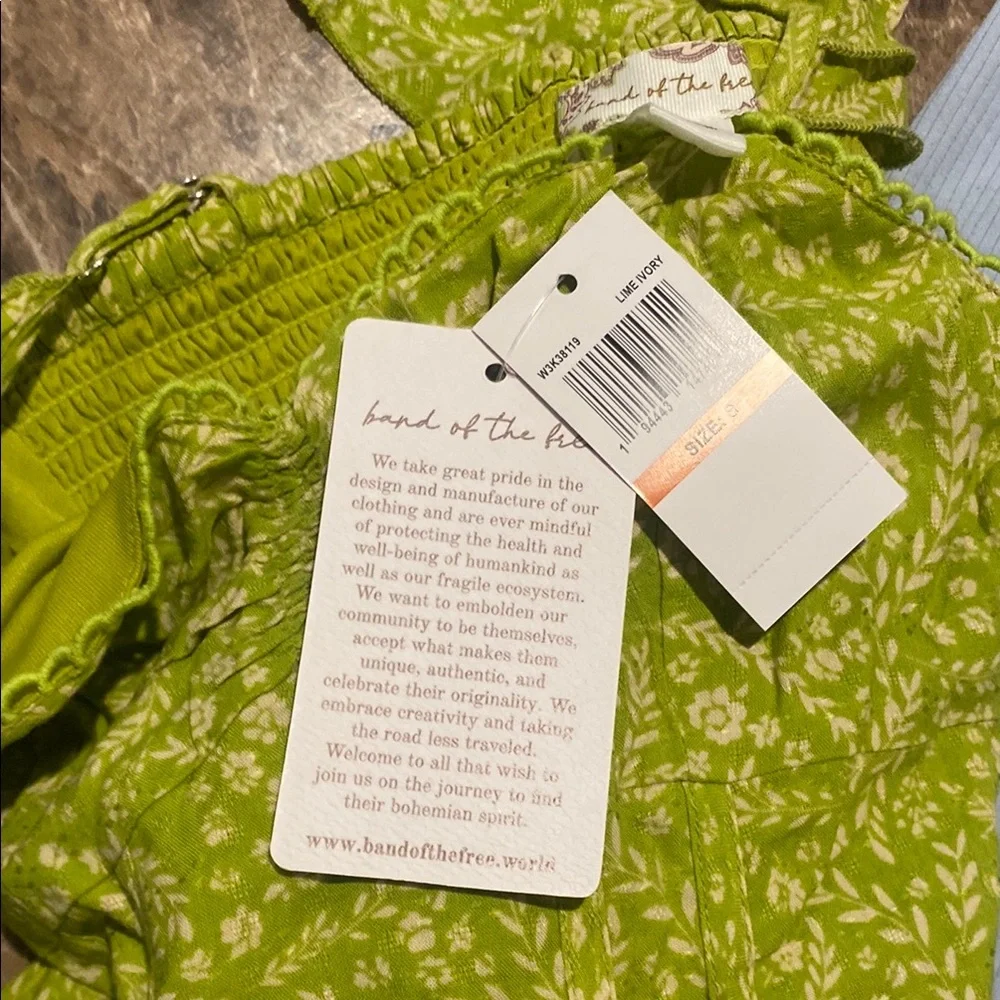 Women’s Maxi Dress in Light Green - Sleeveless Ruffle Detail - Picture 3 of 8
